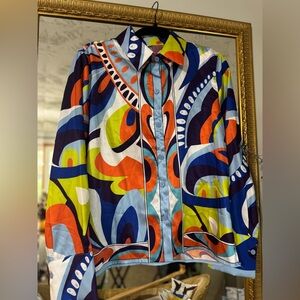 BLOGGERS FAVORITE 🎀Colorful Pucci Print button down blouse
